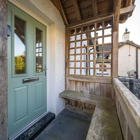 Holiday home Ben Place - *